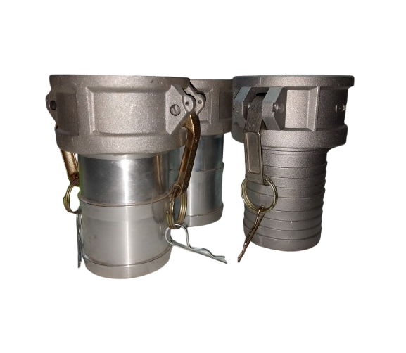 ADAPTADOR CON OREJAS PARA MANGUERA DE R.V. DE 3"